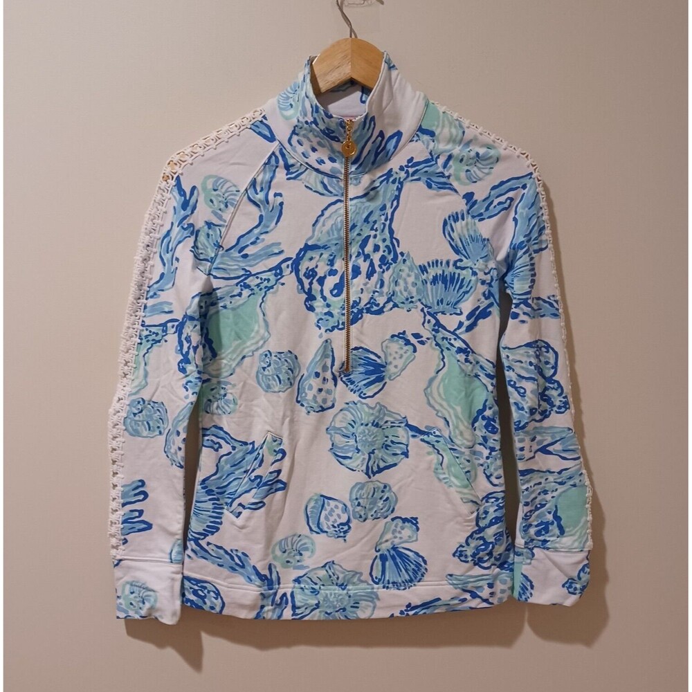 Lilly Pulitzer Skipper Popover Top in Barefoot Princess Blue & White Print XXS